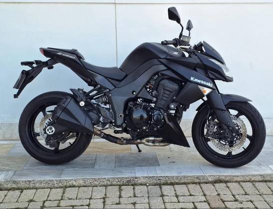 KAWASAKI Z1000 KAWASAKI Z1000